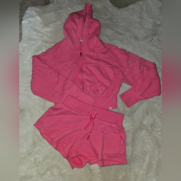 Joy Lab Pink Terry Cloth Hoodie and Shorts Set Size Small - Picture 1 of 8